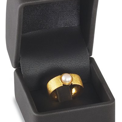 Black ring case for an engagement ring